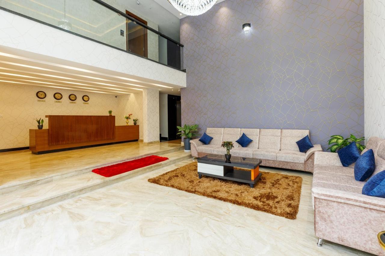 Royal Ace Boutique Hotel Бенґалуру Екстер'єр фото